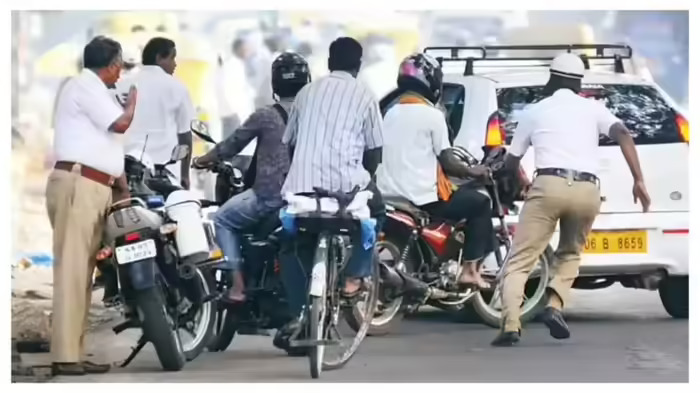 ಟ್ರಾಫಿಕ್‌ ಫೈನ್‌ 50% ಡಿಸ್ಕೌಂಟ್‌ಗೆ ಭರ್ಜರಿ ರೆಸ್ಪಾನ್ಸ್:‌ 100 ಸಂಚಾರ ನಿಯಮ ಉಲ್ಲಂಘಿಸಿ ಒಂದೇ ಸಾರಿ 27 ಸಾವಿರ ಪಾವತಿಸಿದ ಬೈಕ್‌ ಸವಾರ!